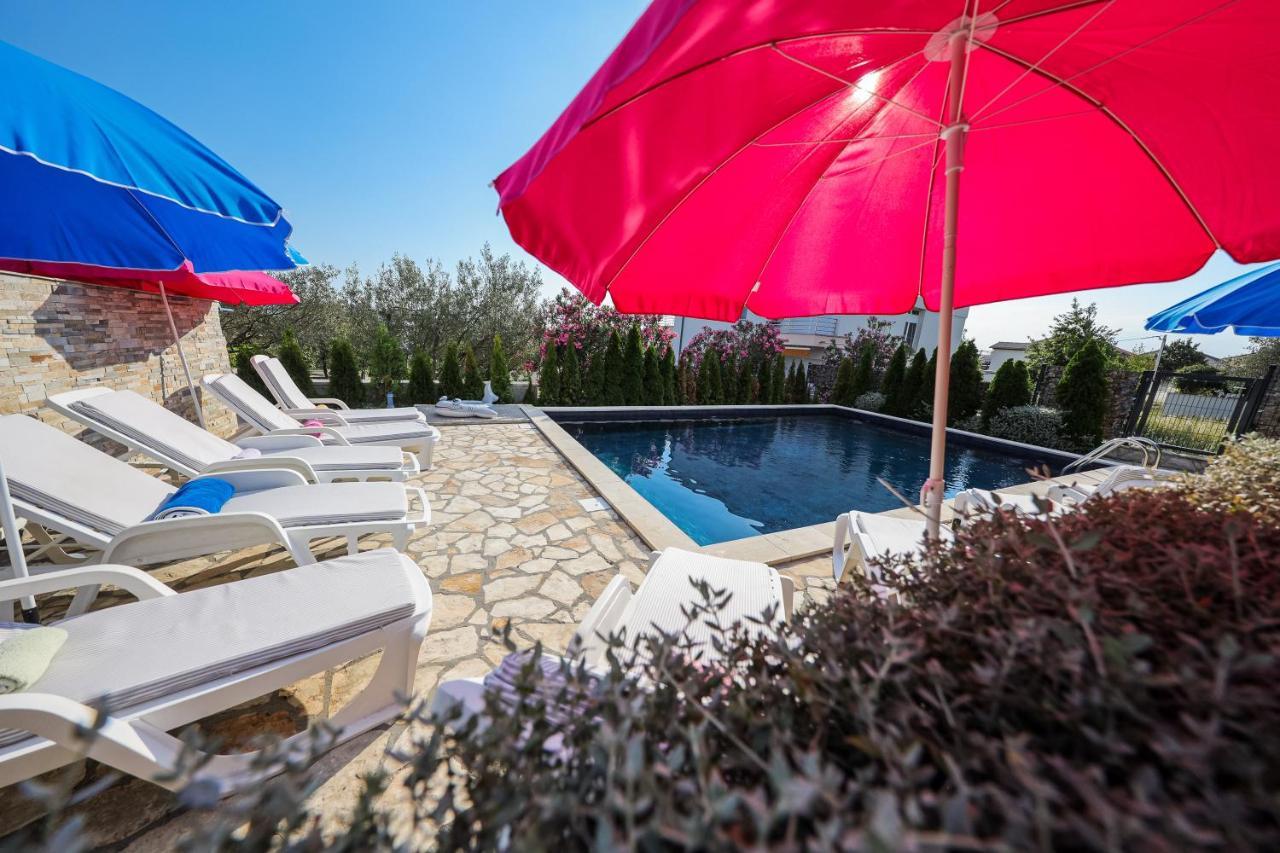 Luton Apartment Zadar Kozino Heating Pool & Jacuzzi Dış mekan fotoğraf