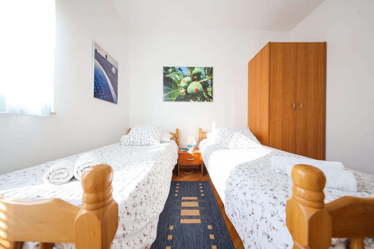 Luton Apartment Zadar Kozino Heating Pool & Jacuzzi Dış mekan fotoğraf