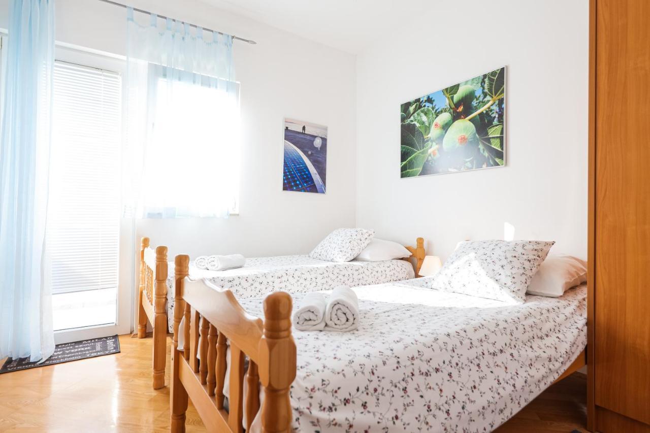 Luton Apartment Zadar Kozino Heating Pool & Jacuzzi Dış mekan fotoğraf